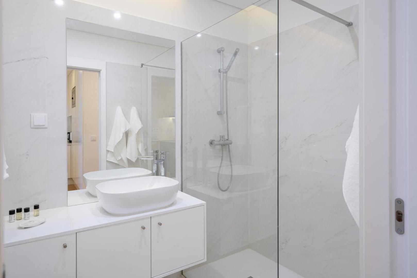Guestready - Modern 2-bedroom In Cedofeita Apartment Porto